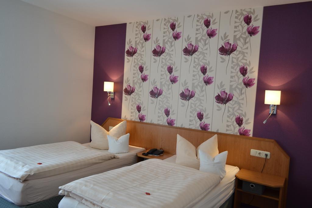 Hotel & Restaurant Zur Linde Freital Eksteriør bilde