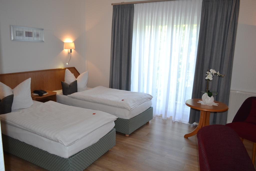 Hotel & Restaurant Zur Linde Freital Eksteriør bilde