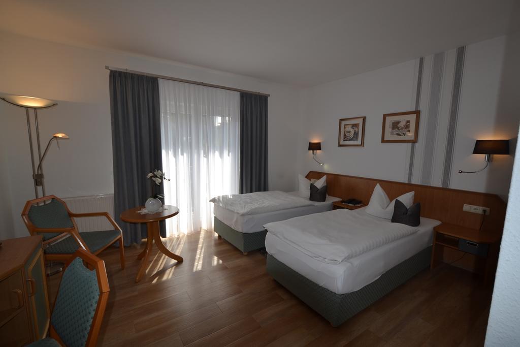 Hotel & Restaurant Zur Linde Freital Eksteriør bilde